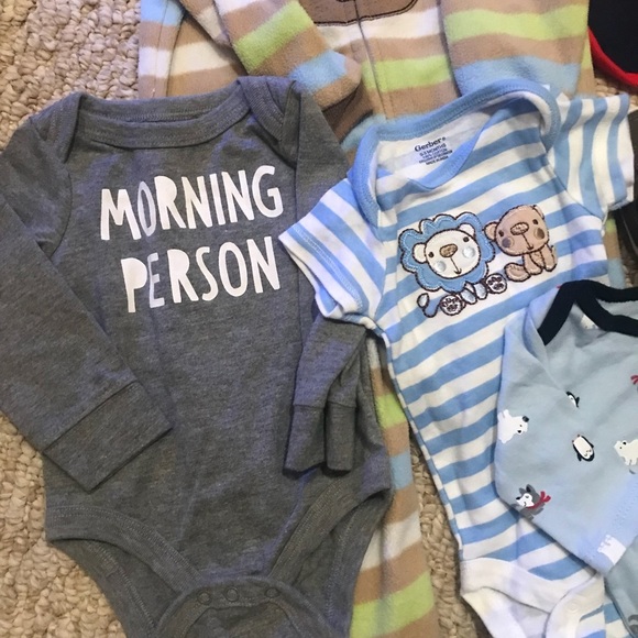 Baby Boy 0-6 Months Bundle - Picture 2 of 7